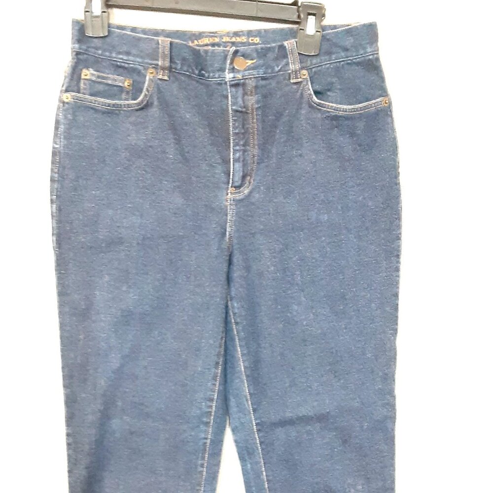 Lauren Jean Co Woman's Denim Jeans Size 6, Straight leg, machine wash.
